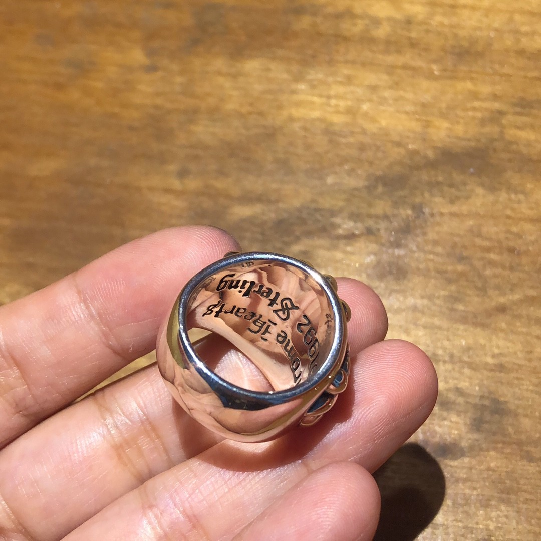Chloe (ring)
