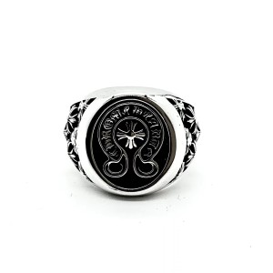 Chloe (ring)