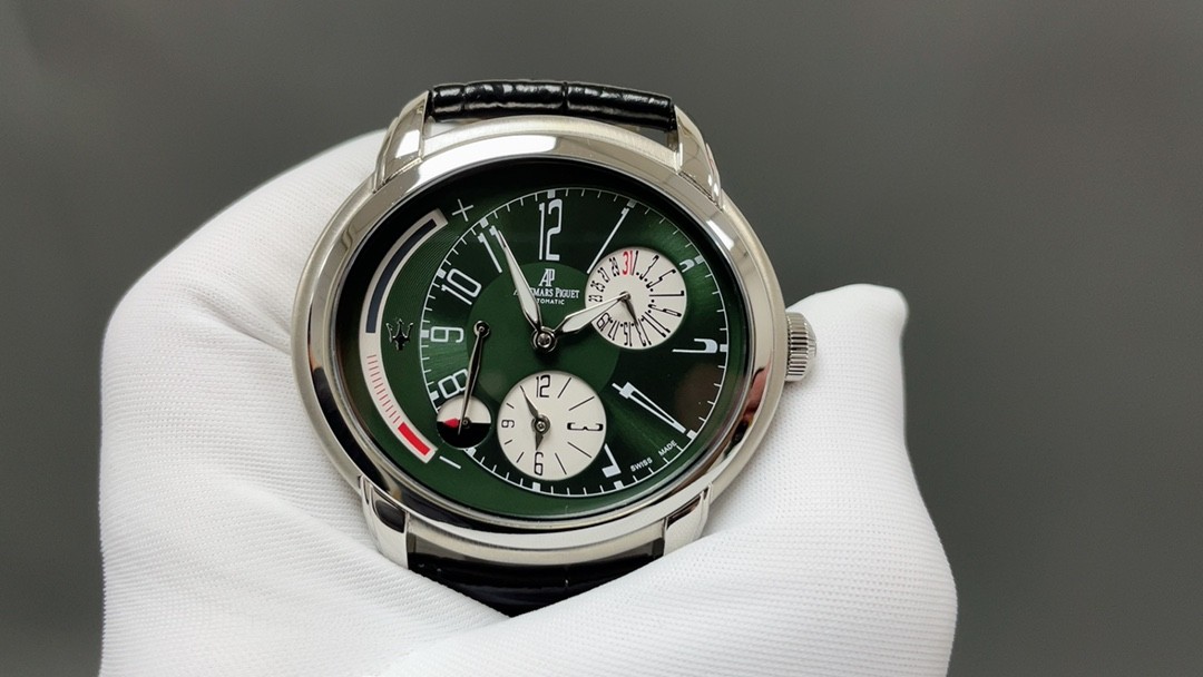 New product launch in Taiwan 🌐 Audemars Piguet Millenary Series 26150OR