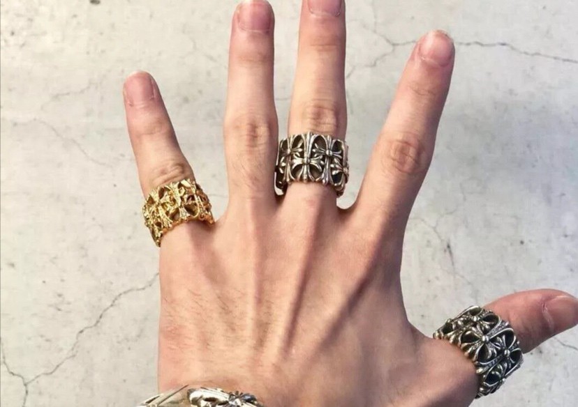 Chloe (ring)