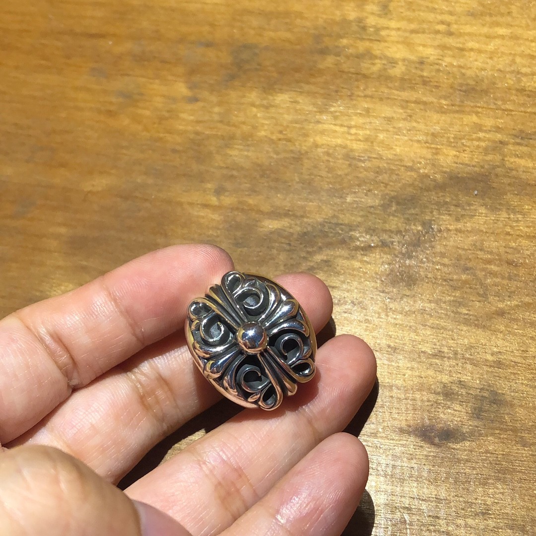 Chloe (ring)