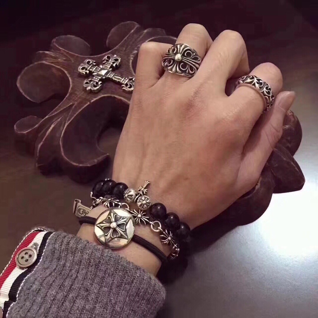 Chloe (ring)