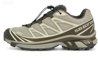 Salomon casual shoes