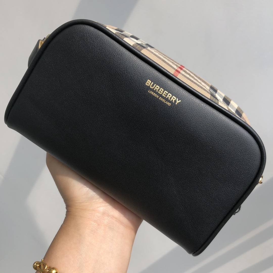 Burberry messenger bag