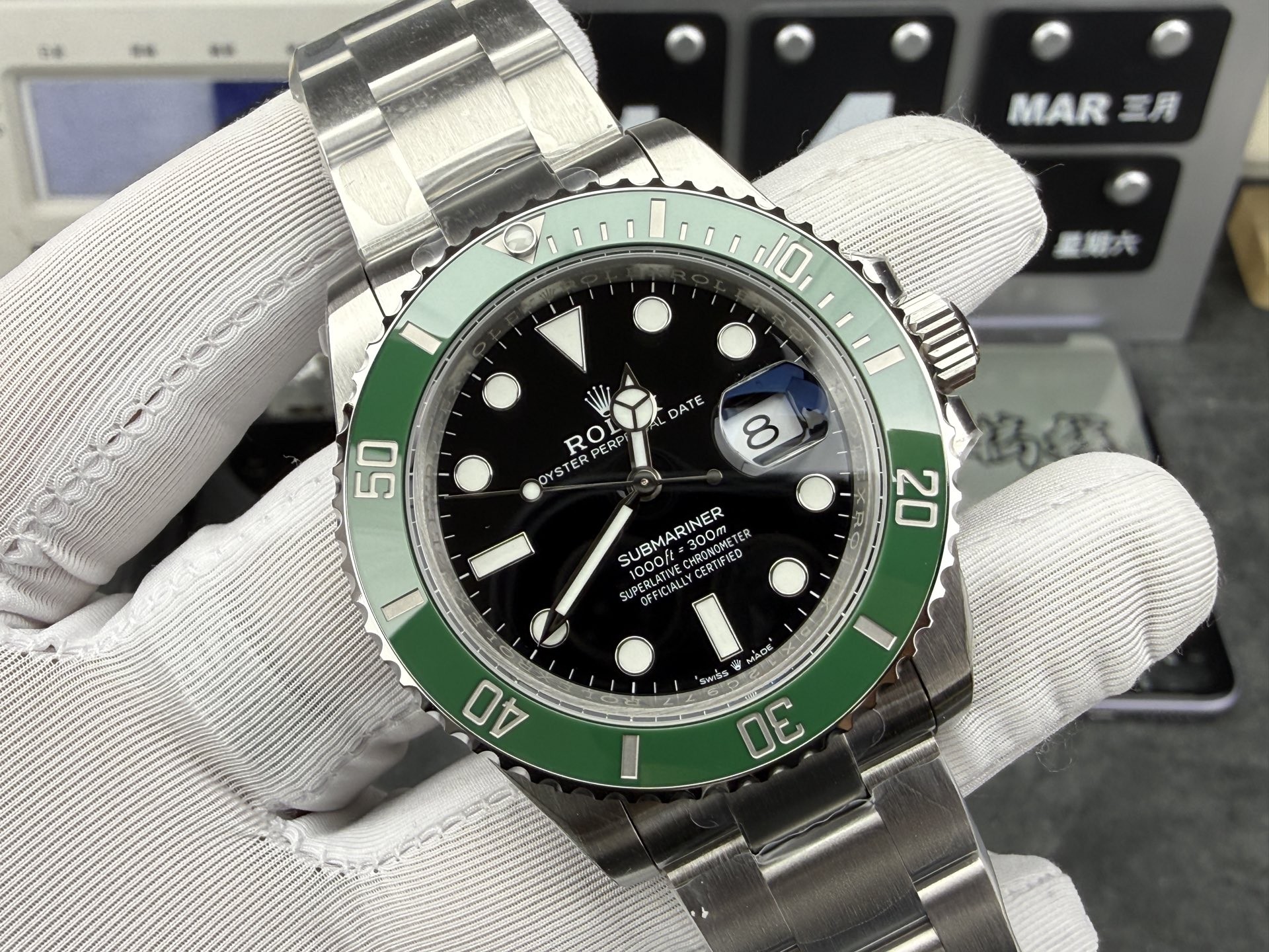 The new Rolex Submariner "Green Submariner" watch
