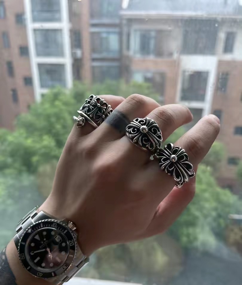 Chloe (ring)