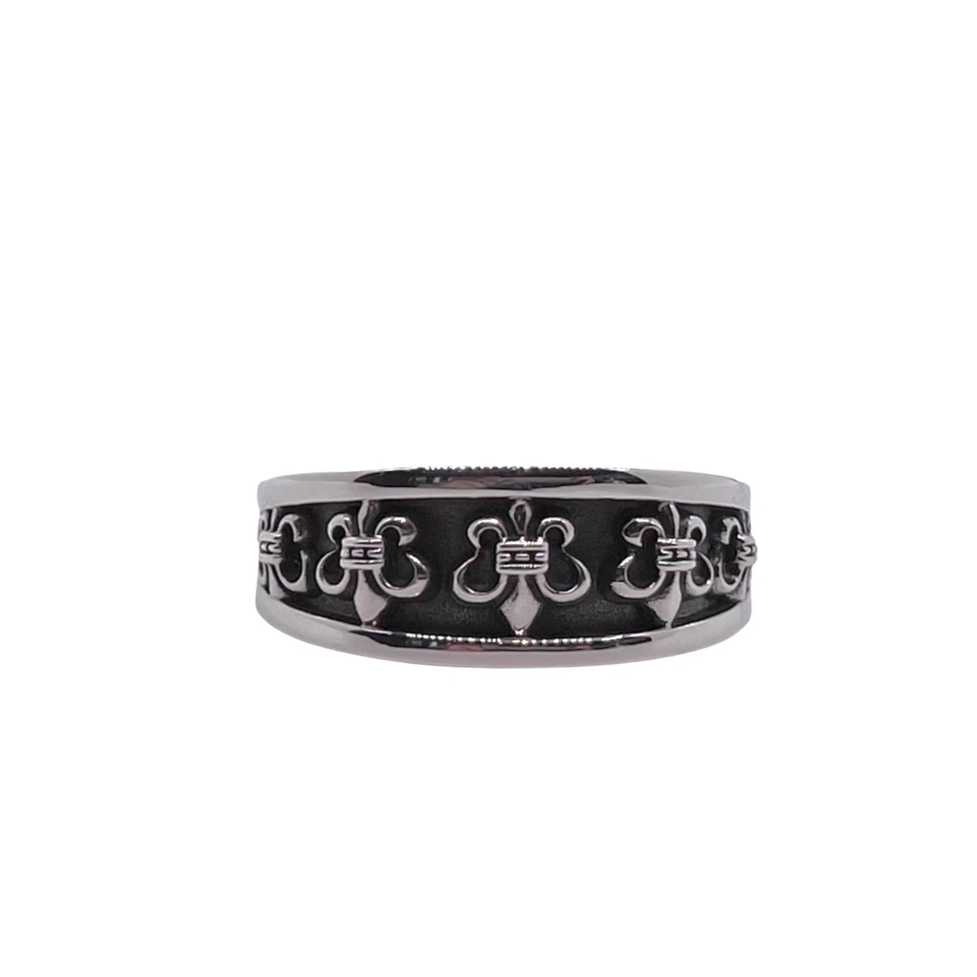 Chloe (ring)