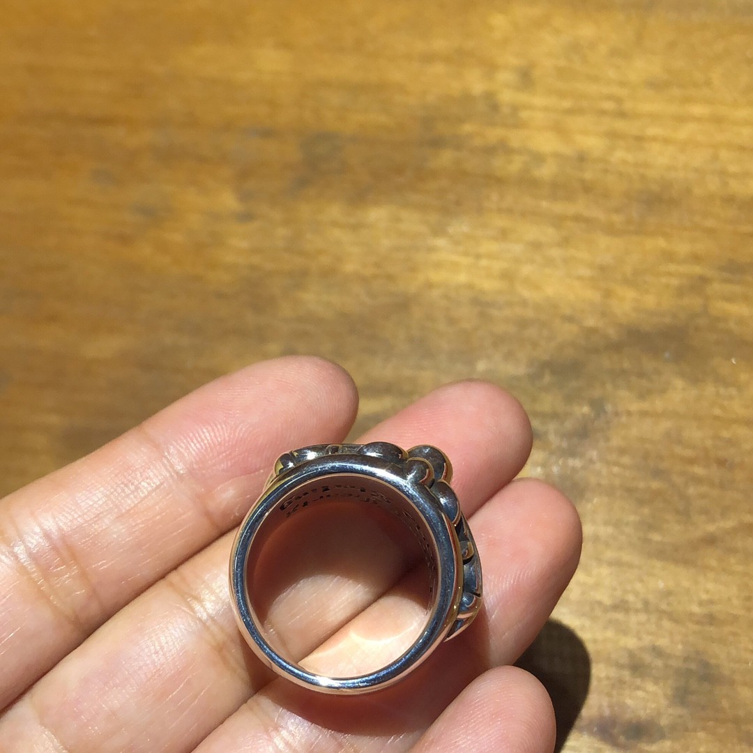 Chloe (ring)