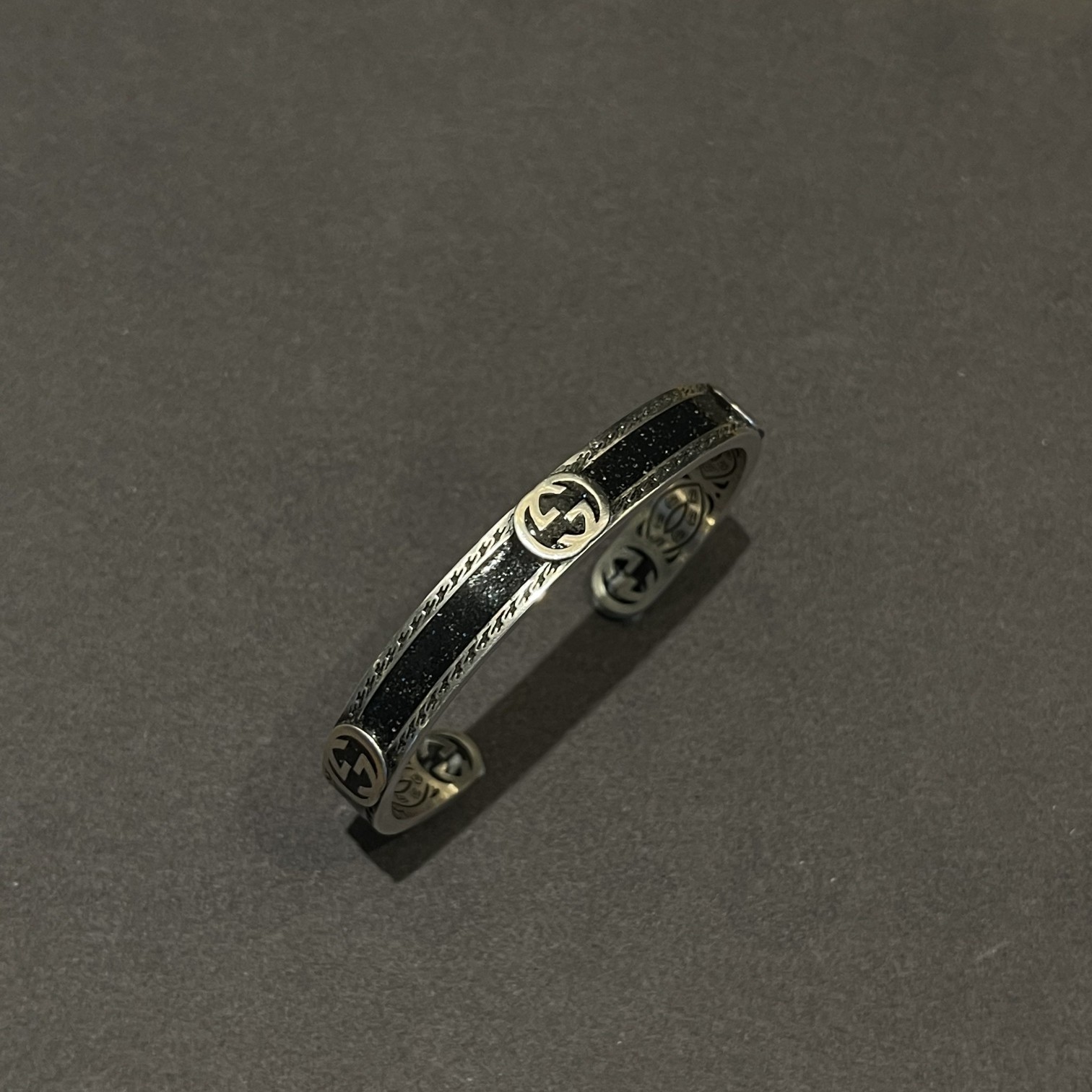 Gucci enamel black bracelet