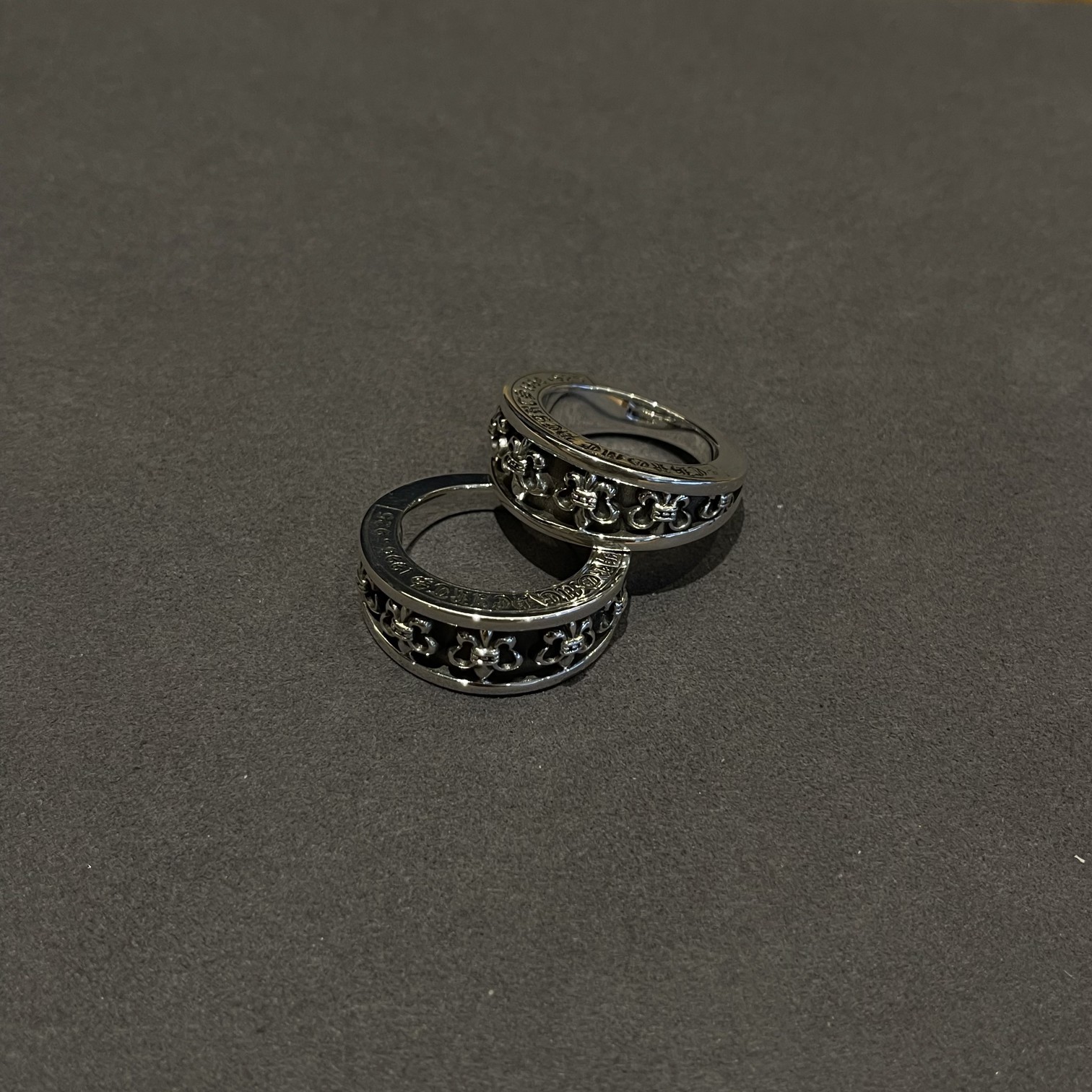 Chloe (ring)