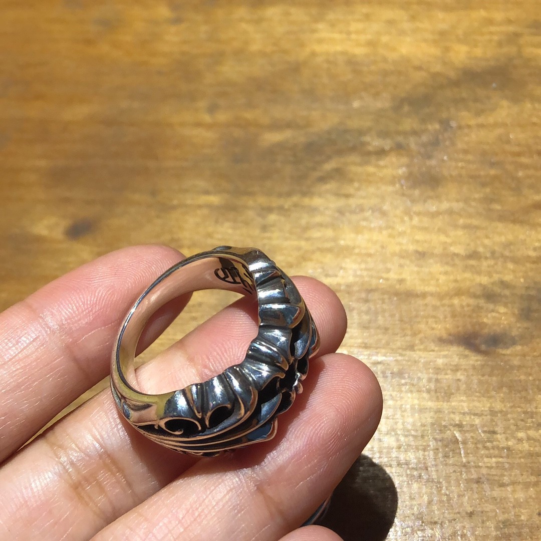Chloe (ring)