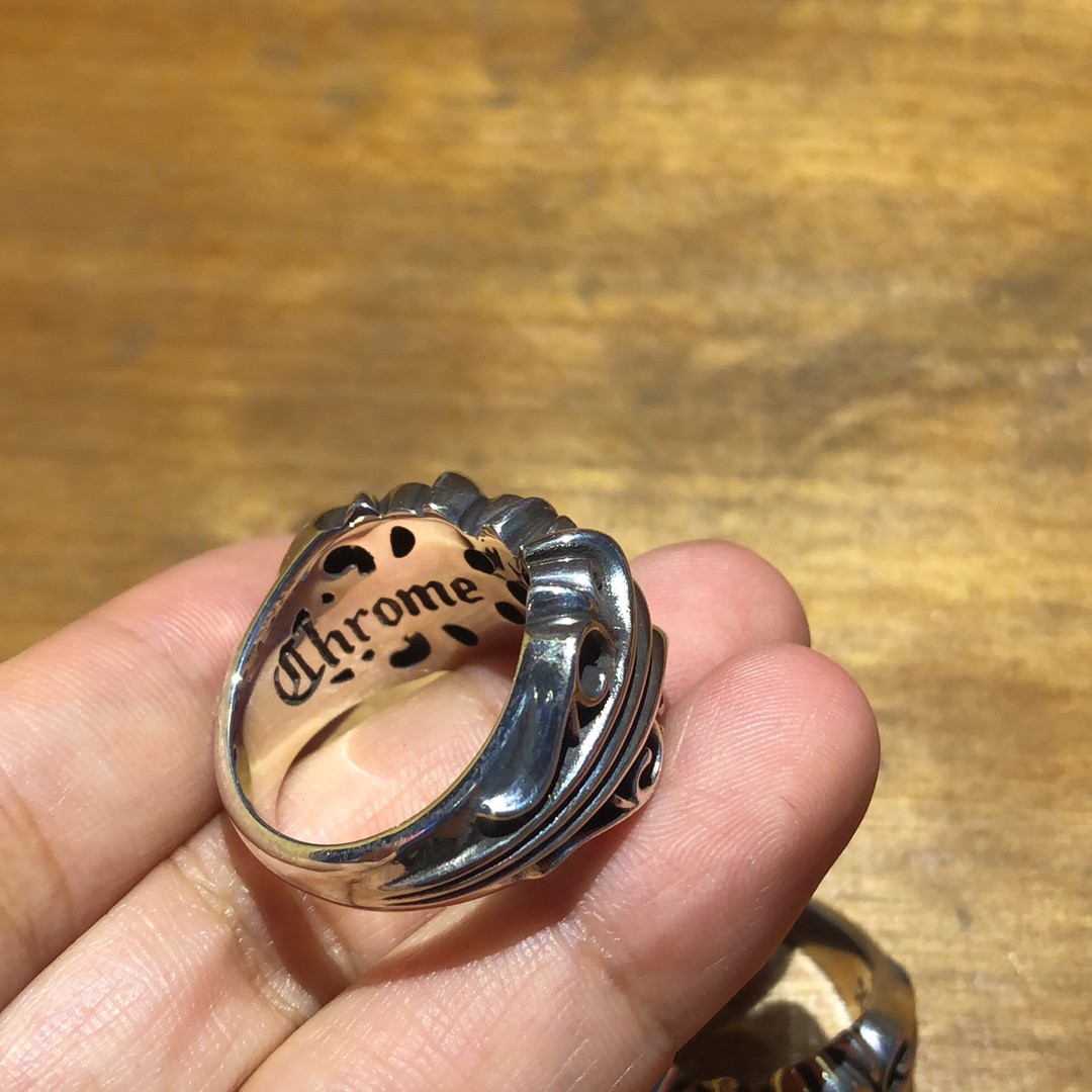 Chloe (ring)