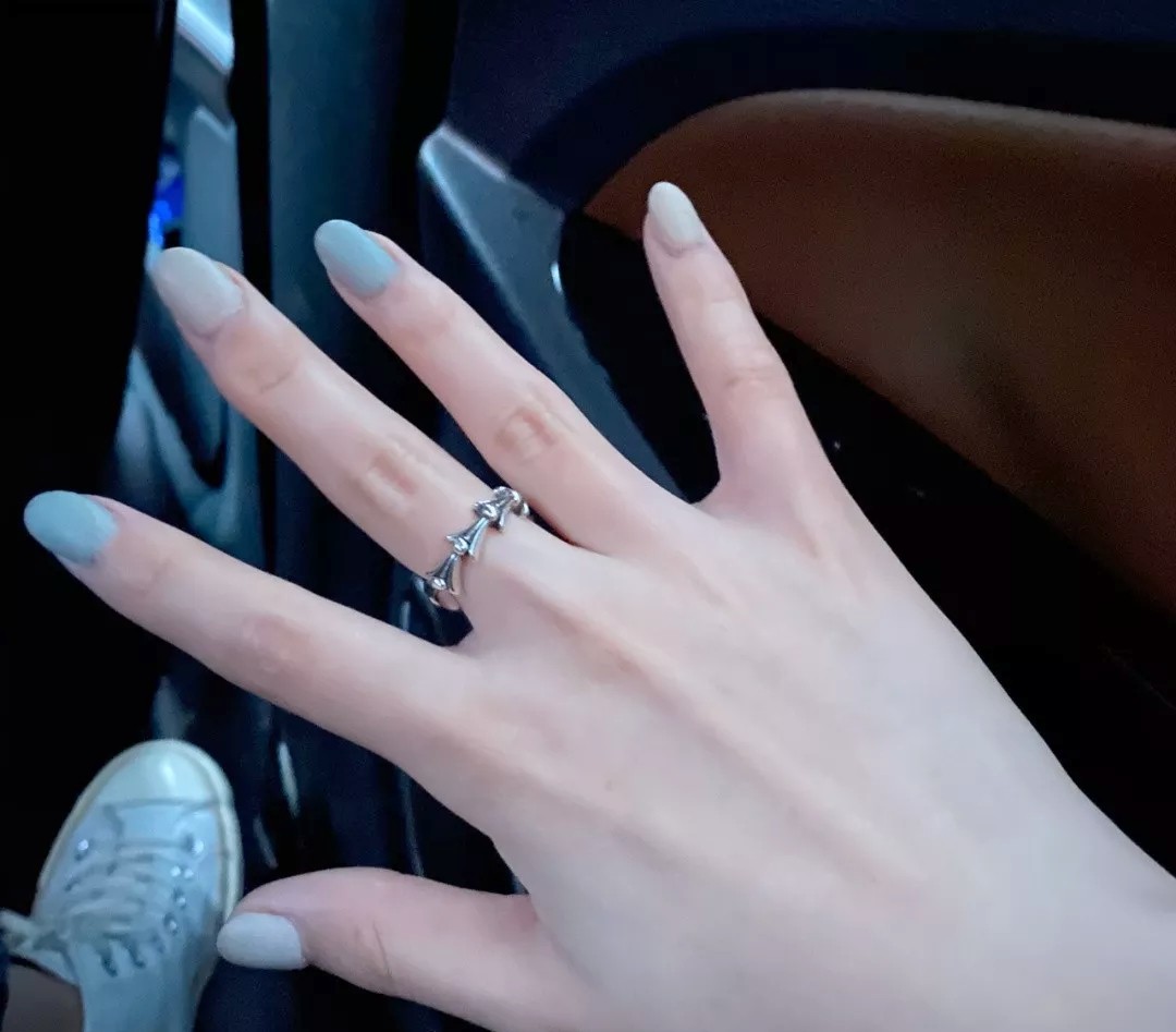 Chloe (ring)