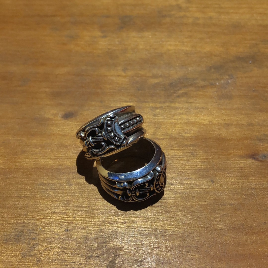 Chloe (ring)