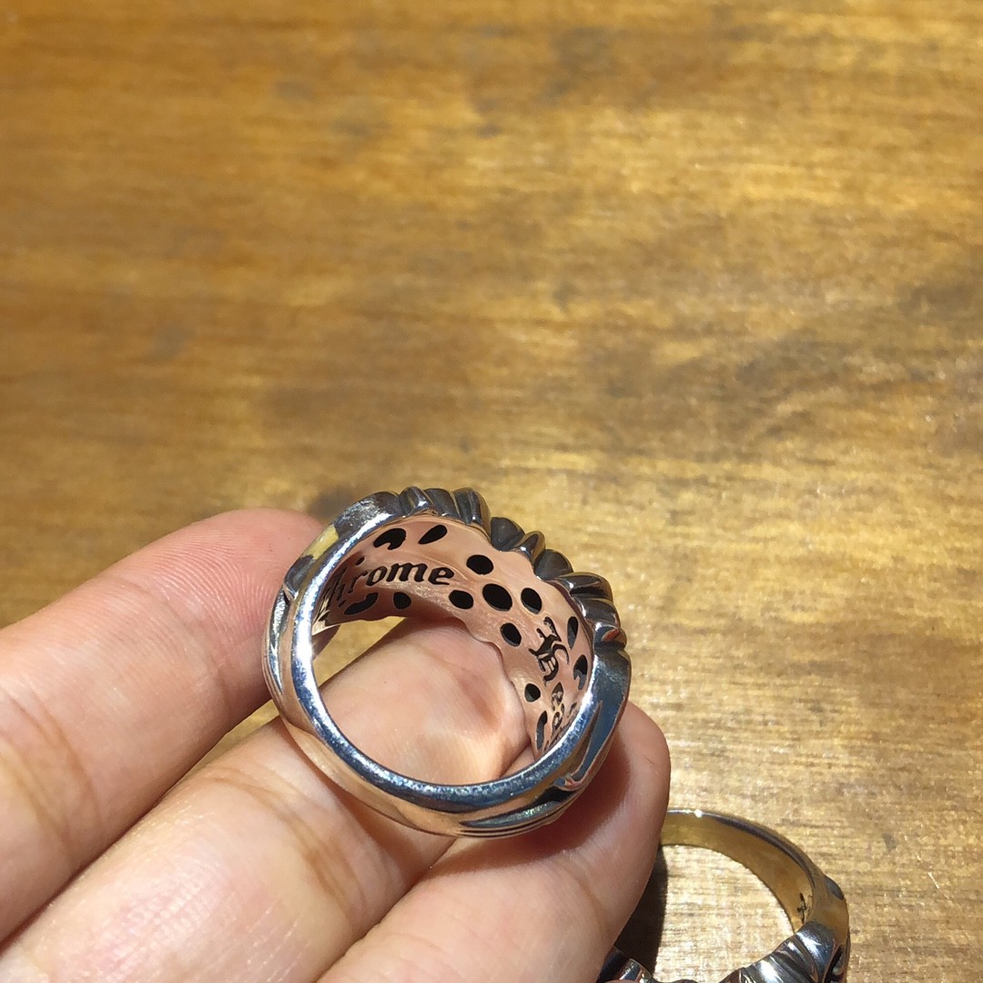 Chloe (ring)