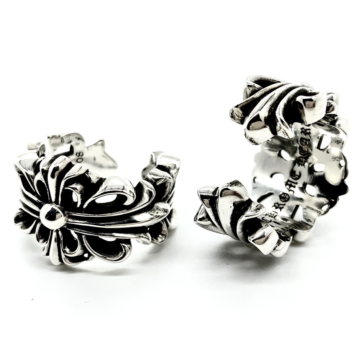 Chloe (ring)