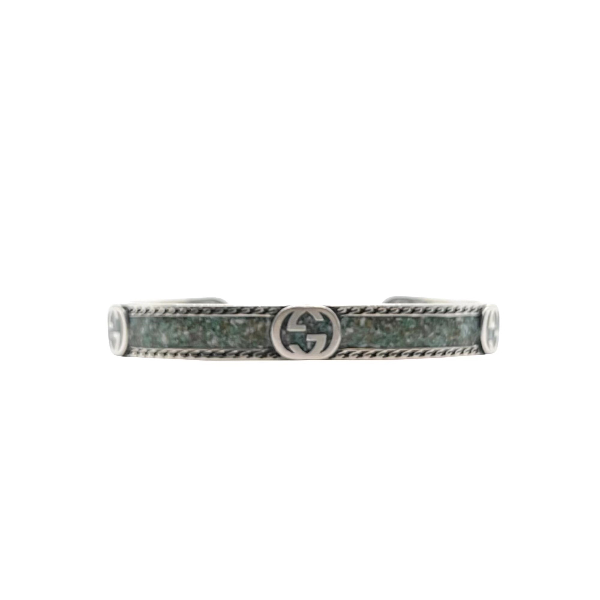 Gucci turquoise bracelet with a circle design