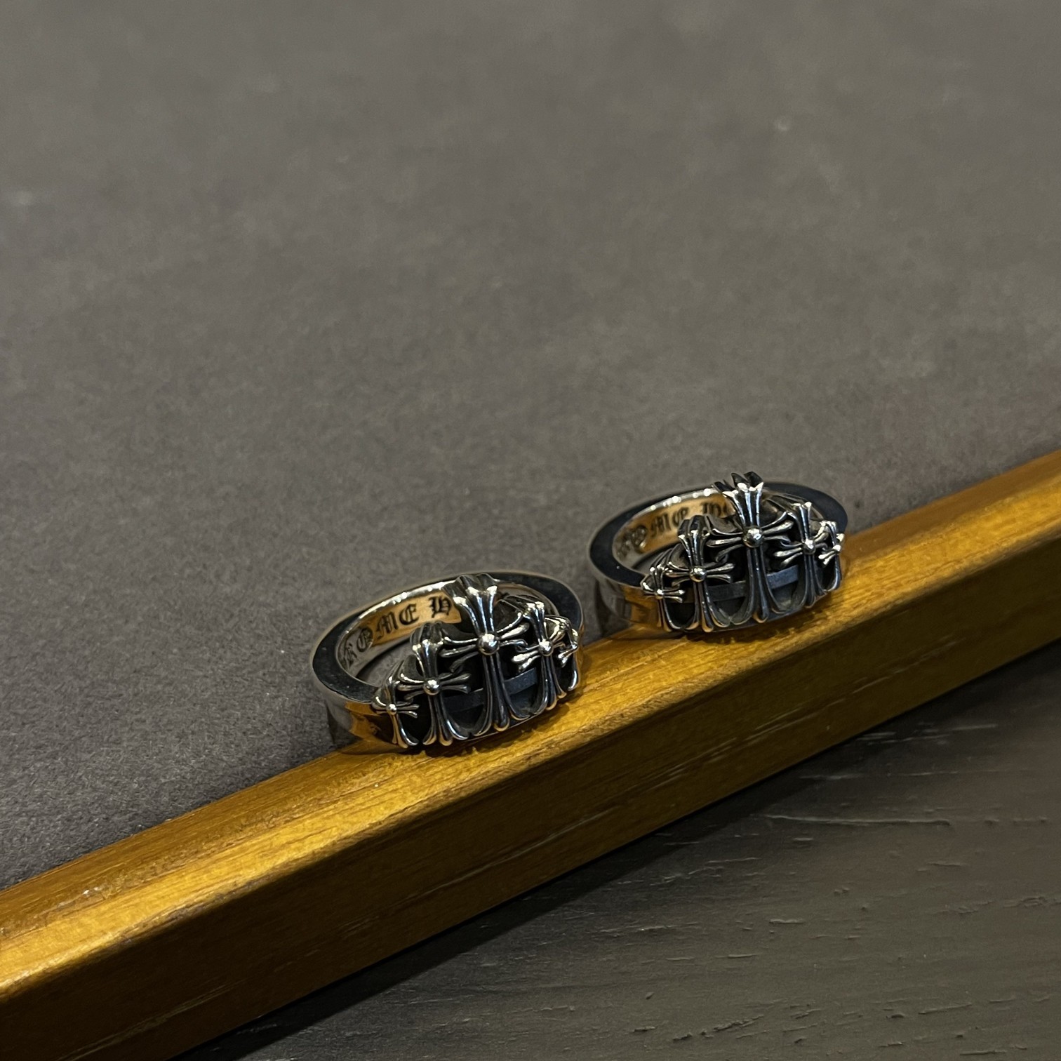 Chloe (ring)