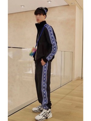 Louis Vuitton LV 23ss Fel Island Blue Ribbon Stripe Sports Set Stand up Collar Jacket