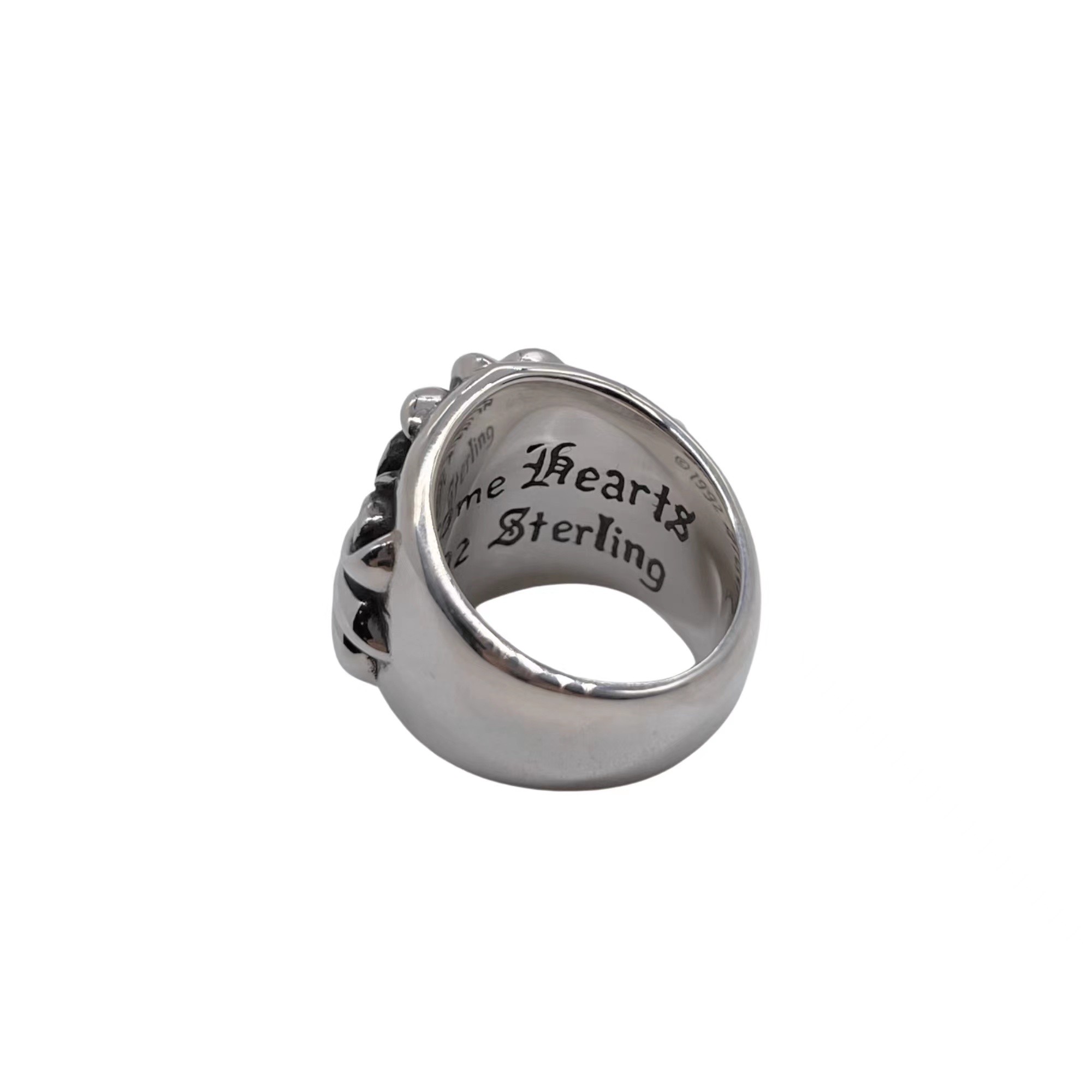Chloe (ring)
