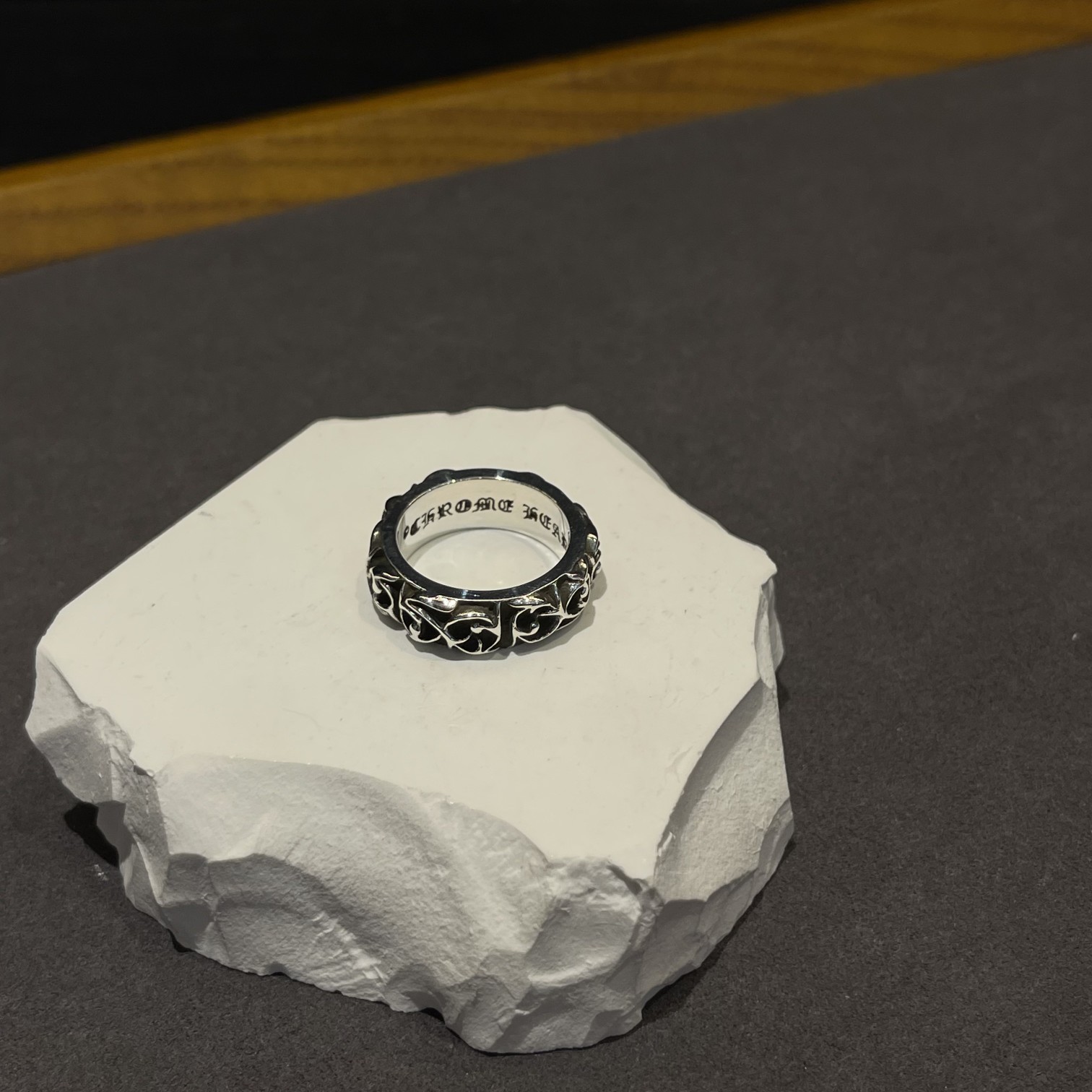 Chloe (ring)
