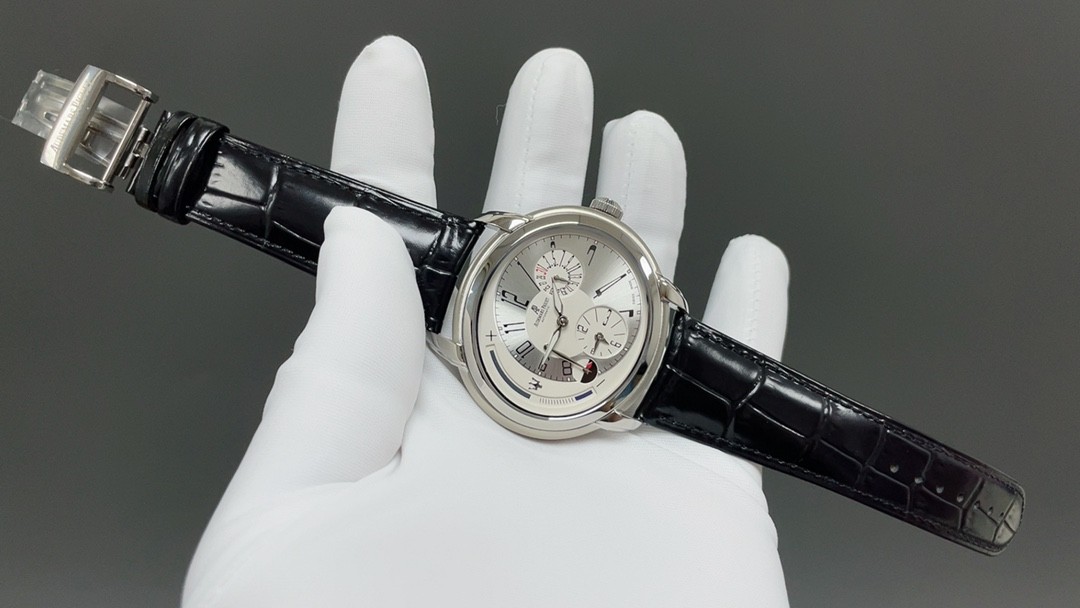 New product launch in Taiwan 🌐 Audemars Piguet Millenary Series 26150OR