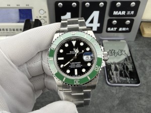 The new Rolex Submariner "Green Submariner" watch