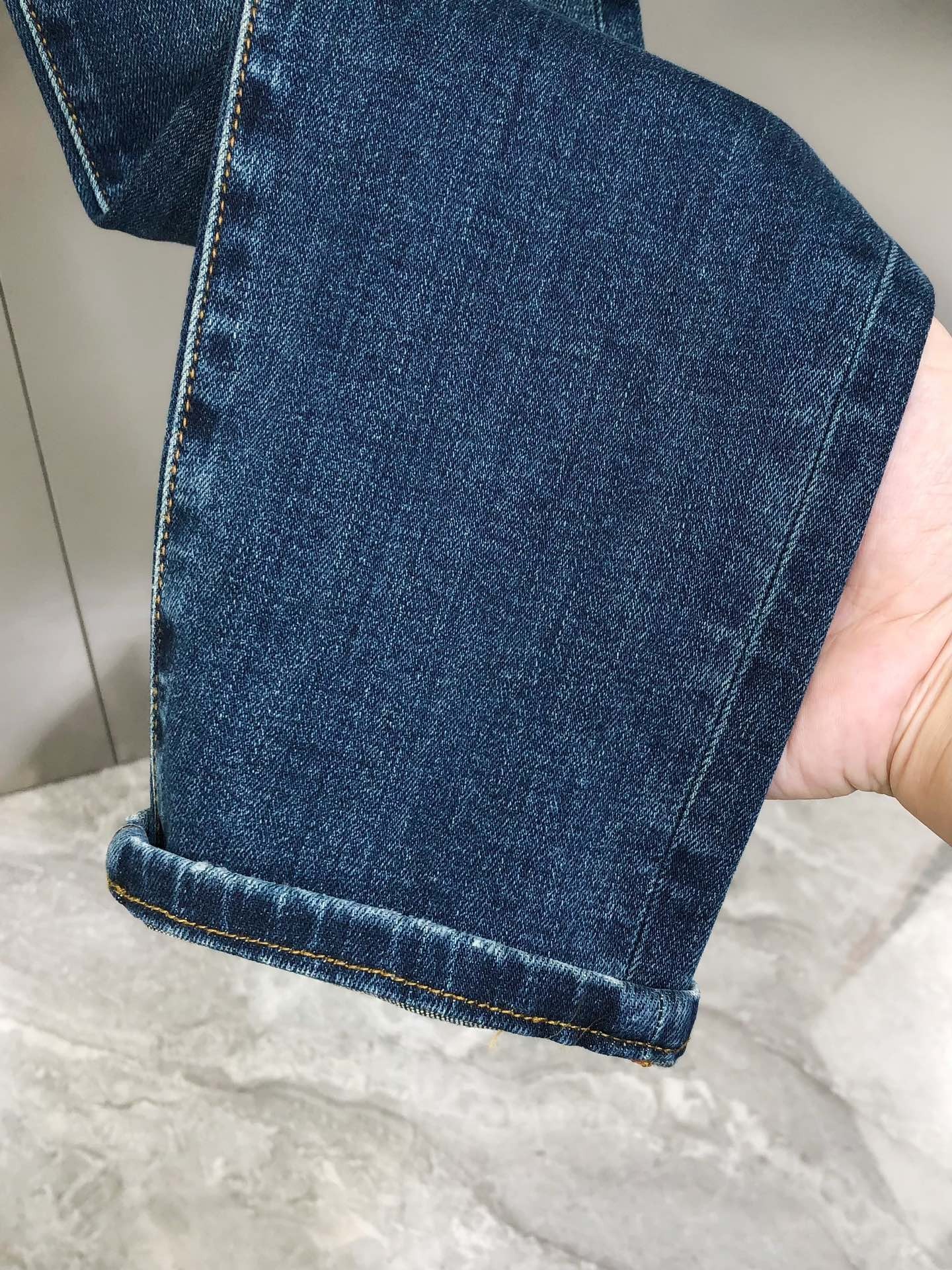 Versace 2025 Early Autumn New Men's Slim Fit Jeans