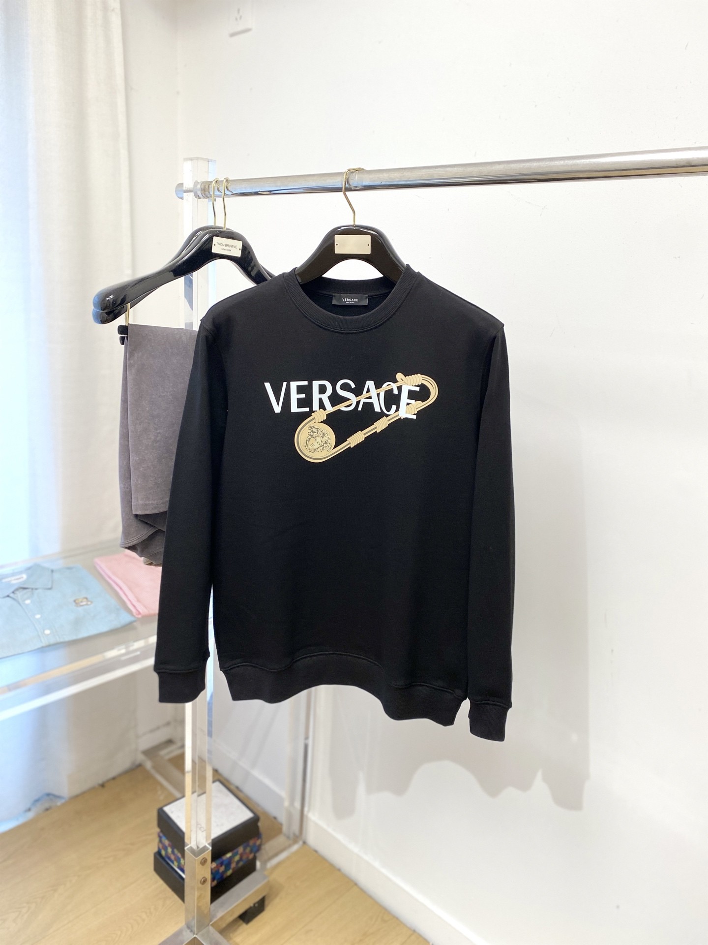 Versace, 2025 New Arrival Hoodie (Black and White Matching)