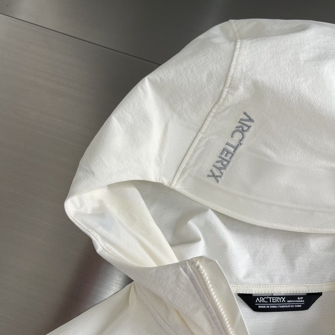 Arc'teryx jacket